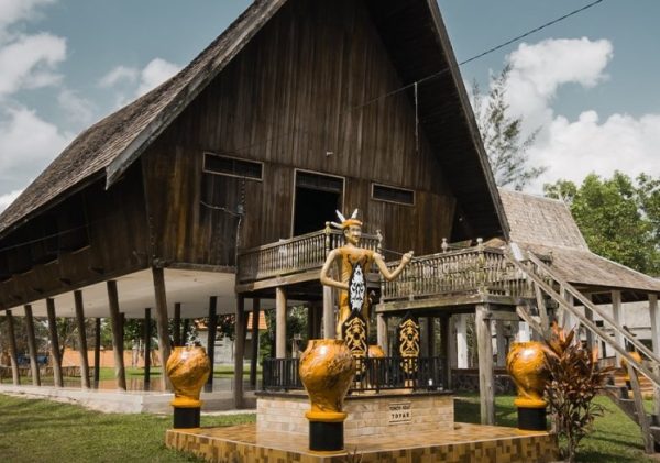 Rumah Adat Betang Salah Satu Budaya Indonesia Yang Terkenal